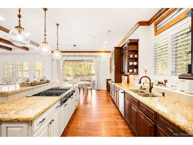 981 Buffalo Ridge Rd, Castle Pines, CO 80108