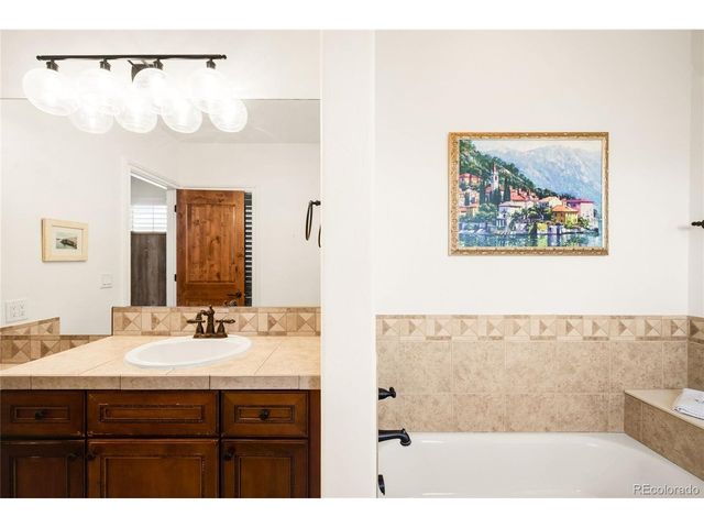 981 Buffalo Ridge Rd, Castle Pines, CO 80108