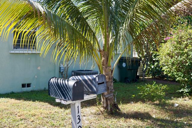 1307 Lucerne Avenue A, Lake Worth Beach, FL 33460