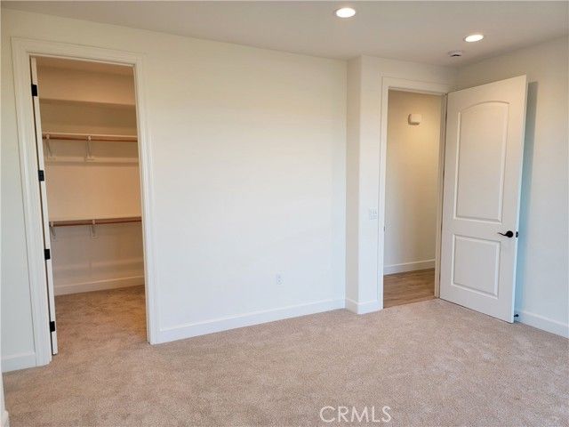 725 Manor Lane, Paso Robles, CA 93446