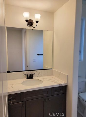 725 Manor Lane, Paso Robles, CA 93446