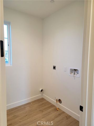 725 Manor Lane, Paso Robles, CA 93446