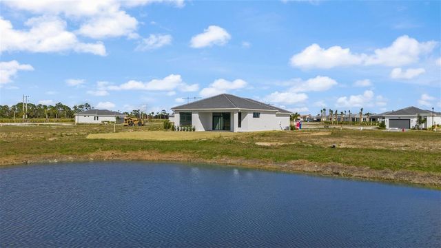 8395 SW Piacenza Way, Port St. Lucie, FL 34987