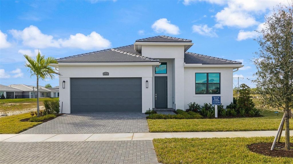 8395 SW Piacenza Way, Port St. Lucie, FL 34987