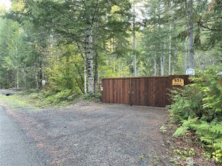 951 N Duckabush Drive, Hoodsport, WA 98548