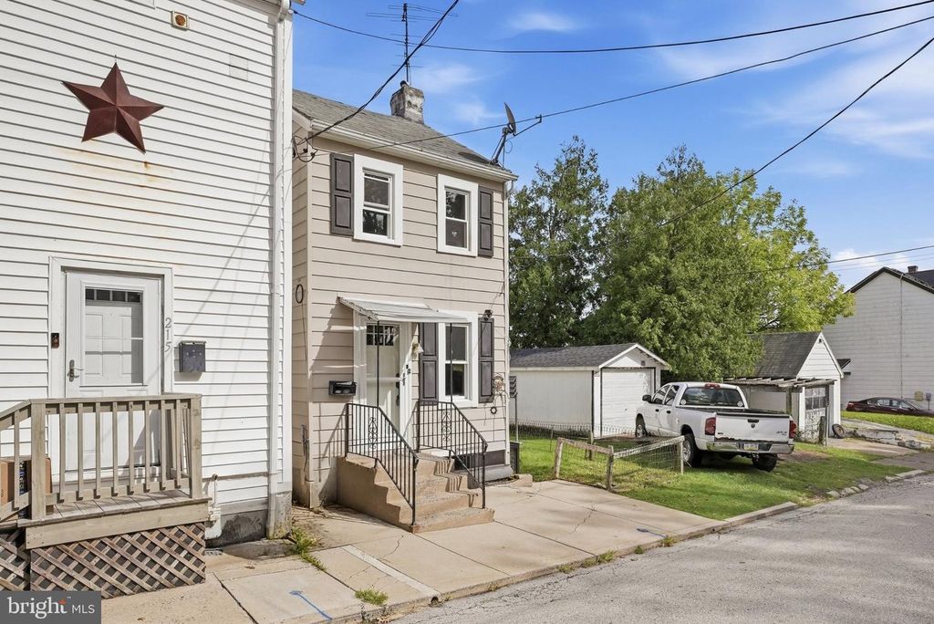 213 AIRY ST, Phoenixville, PA 19460 — photo 3