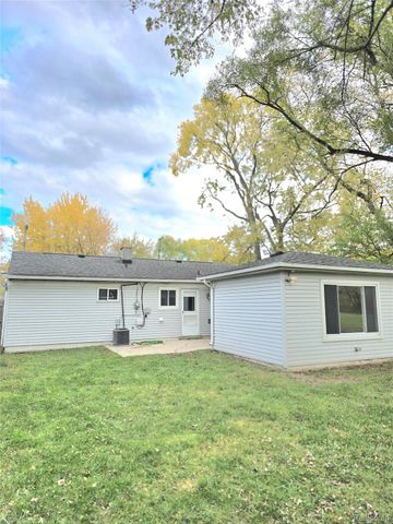 25815 Firwood Avenue, Warren, MI 48089