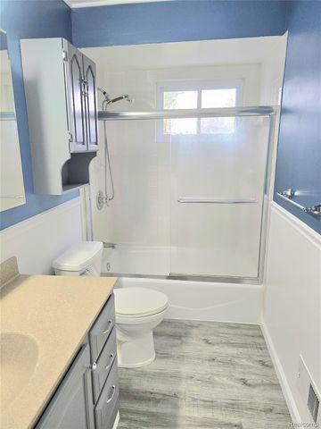 25815 Firwood Avenue, Warren, MI 48089