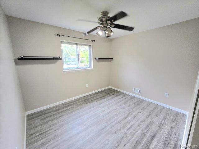 25815 Firwood Avenue, Warren, MI 48089