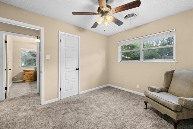 110 Island Lodges LN, Buchanan Dam, TX 78609