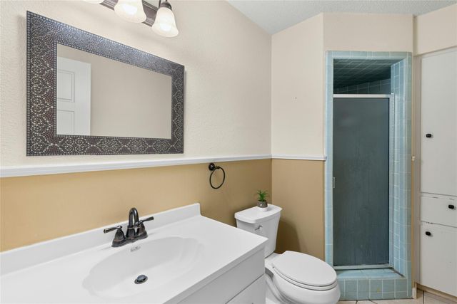 110 Island Lodges LN, Buchanan Dam, TX 78609