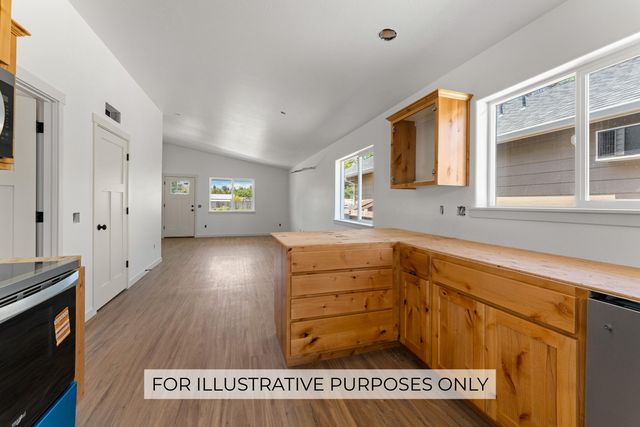 1407 Fruitdale Drive UNIT 6, Grants Pass, OR 97527