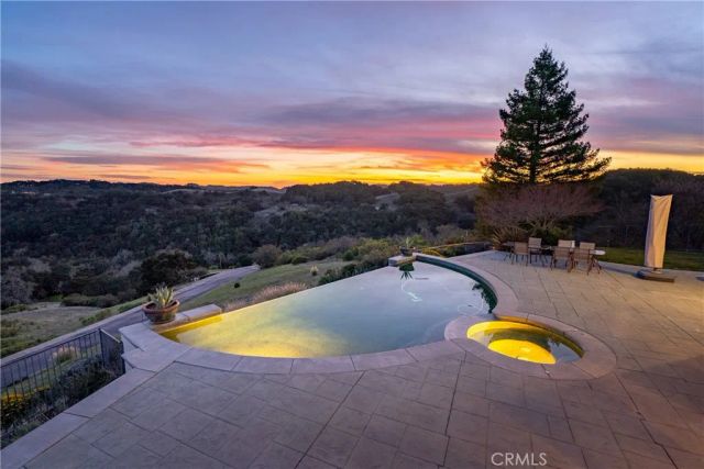 4342 Shadow Canyon Road, Templeton, CA 93465