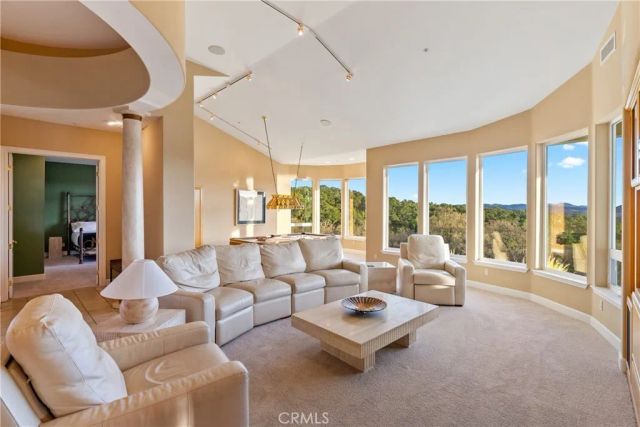 4342 Shadow Canyon Road, Templeton, CA 93465