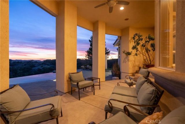 4342 Shadow Canyon Road, Templeton, CA 93465