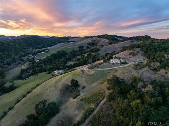 4342 Shadow Canyon Road, Templeton, CA 93465