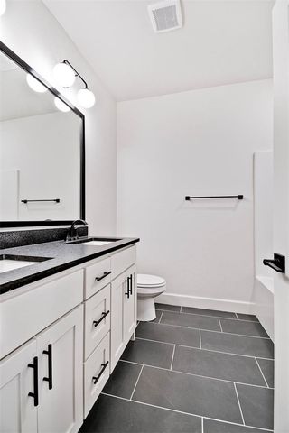 2818 Rife Circle, Rogers, AR 72758