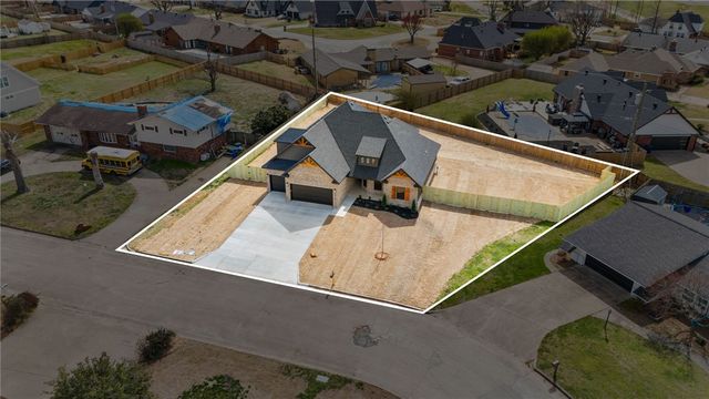 2818 Rife Circle, Rogers, AR 72758