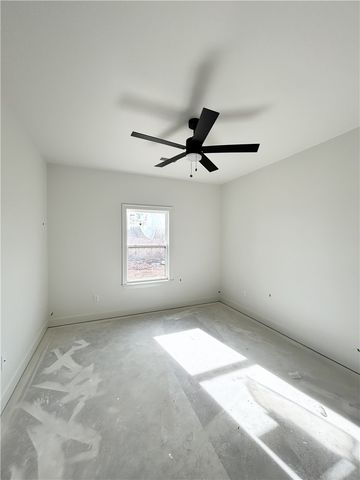 2818 Rife Circle, Rogers, AR 72758