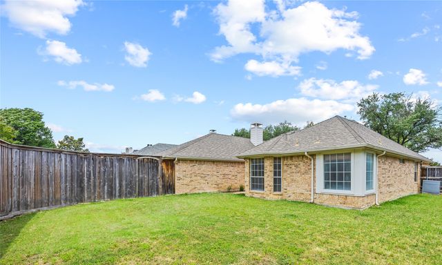 1500 Falmouth Drive, Plano, TX 75025