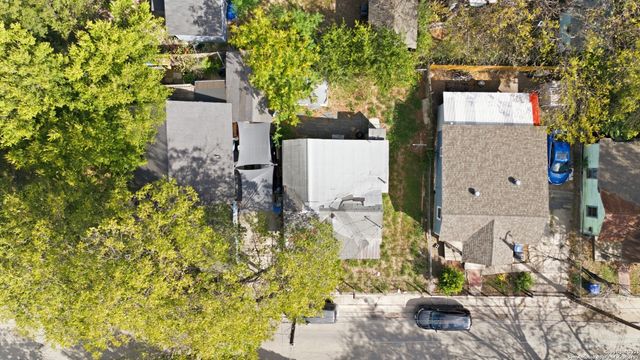 155 W Zavalla, San Antonio, TX 78204