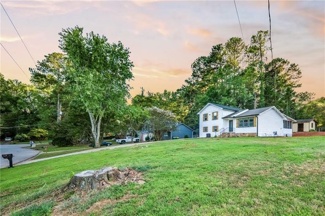 384 Mephisto Circle, Lawrenceville, GA 30046