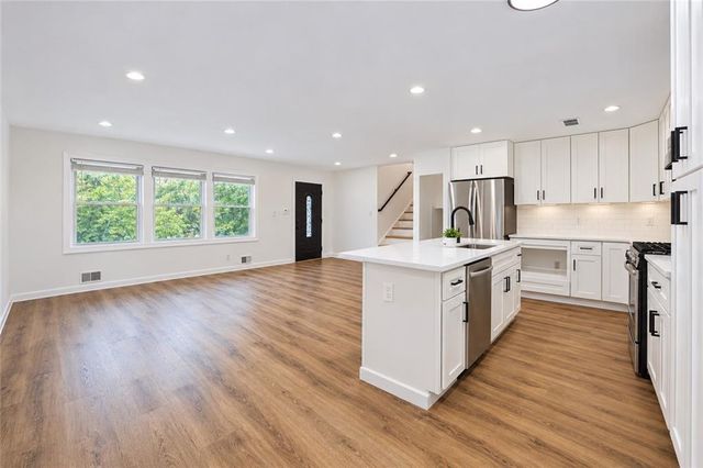 384 Mephisto Circle, Lawrenceville, GA 30046