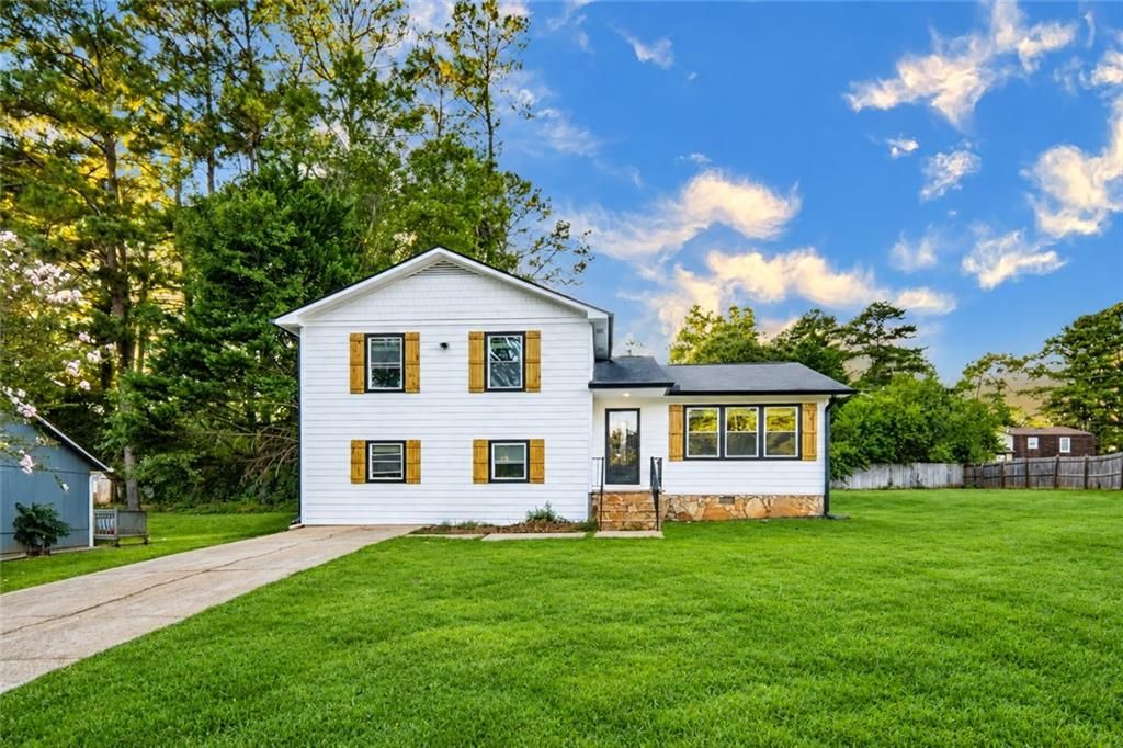 384 Mephisto Circle, Lawrenceville, GA 30046