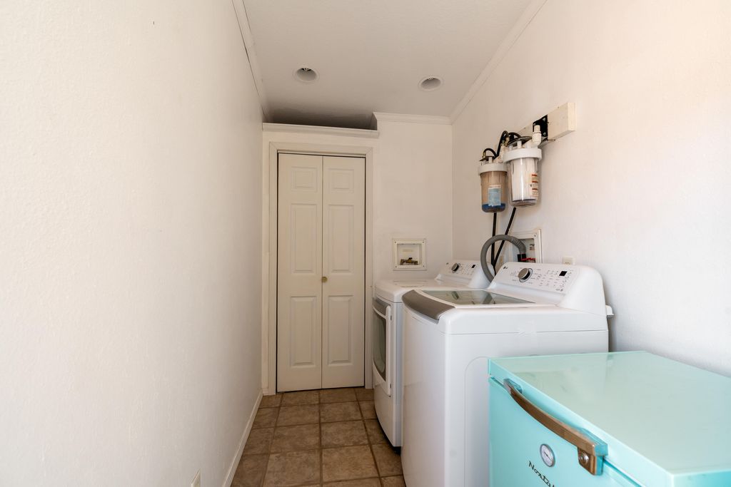 Image 21 of property listing at 2201 Vista Hermosa Road, Jemez Pueblo, NM 87024
