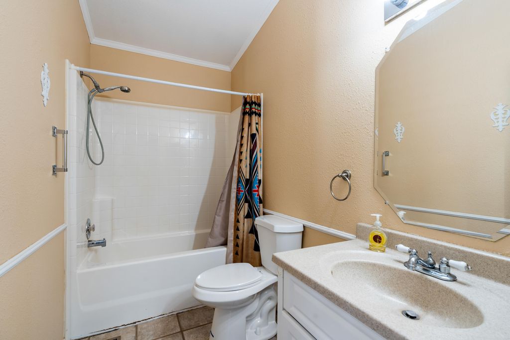 Image 22 of property listing at 2201 Vista Hermosa Road, Jemez Pueblo, NM 87024