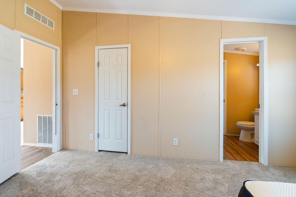 Image 24 of property listing at 2201 Vista Hermosa Road, Jemez Pueblo, NM 87024