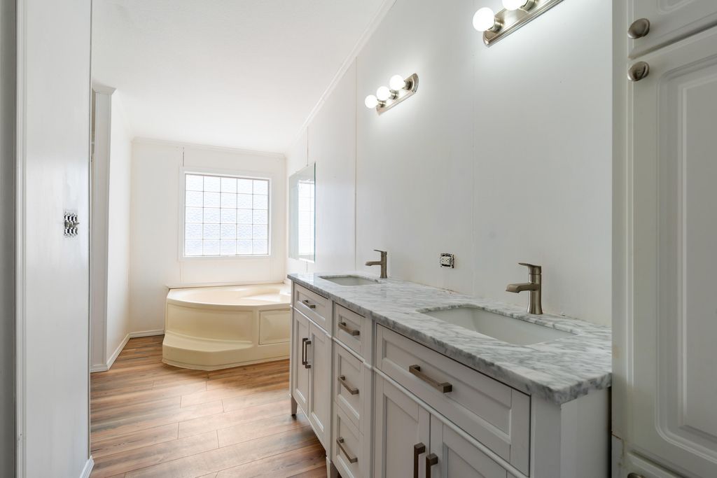 Image 27 of property listing at 2201 Vista Hermosa Road, Jemez Pueblo, NM 87024