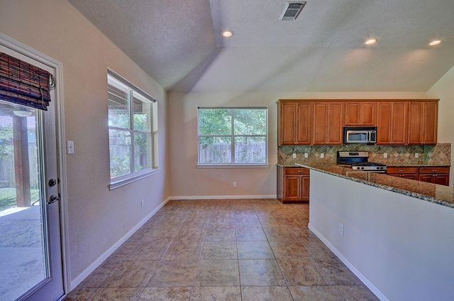 7 Sprite Woods, The Woodlands, TX 77382
