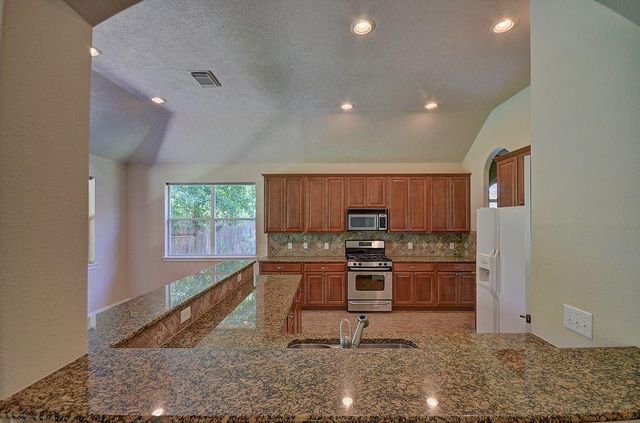 7 Sprite Woods, The Woodlands, TX 77382