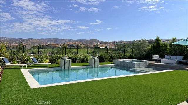 133 Sunnyslope, Irvine, CA 92618