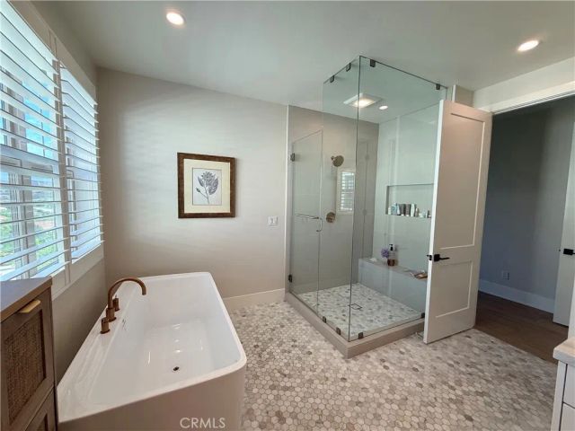 133 Sunnyslope, Irvine, CA 92618