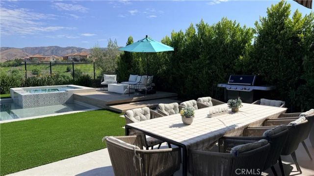 133 Sunnyslope, Irvine, CA 92618