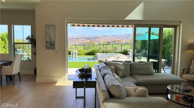 133 Sunnyslope, Irvine, CA 92618