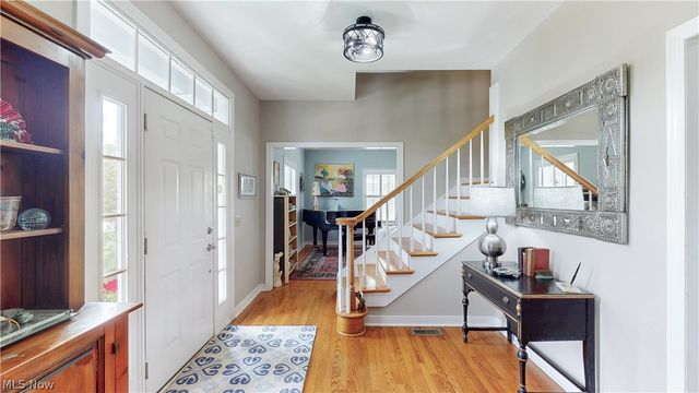 30 Blackberry Drive, Hudson, OH 44236