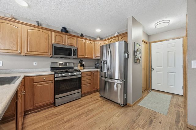 3523 Prairie Creek SW, Cedar Rapids, IA 52404