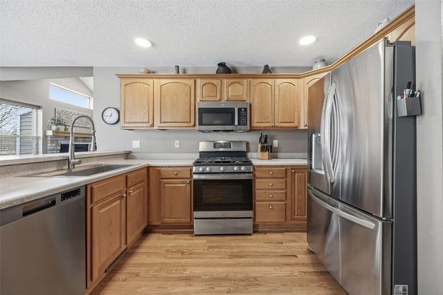 3523 Prairie Creek SW, Cedar Rapids, IA 52404