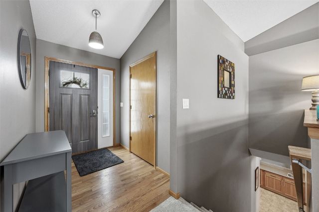 3523 Prairie Creek SW, Cedar Rapids, IA 52404