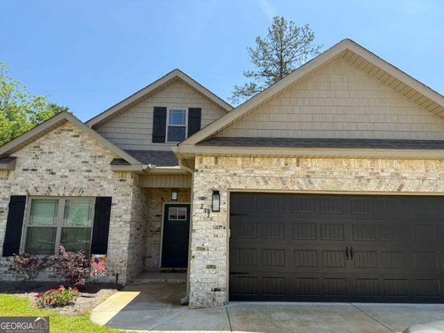 217 Willowbrook Lane, Kathleen, GA 31047