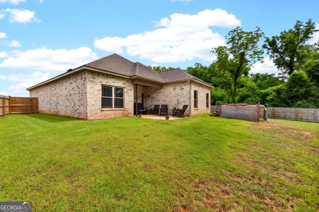 217 Willowbrook Lane, Kathleen, GA 31047