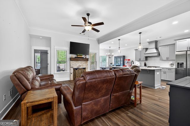 217 Willowbrook Lane, Kathleen, GA 31047
