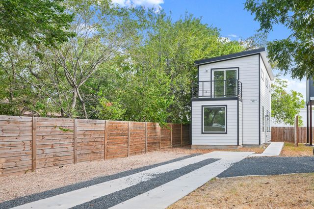 1706 Redd ST 2, Austin, TX 78745