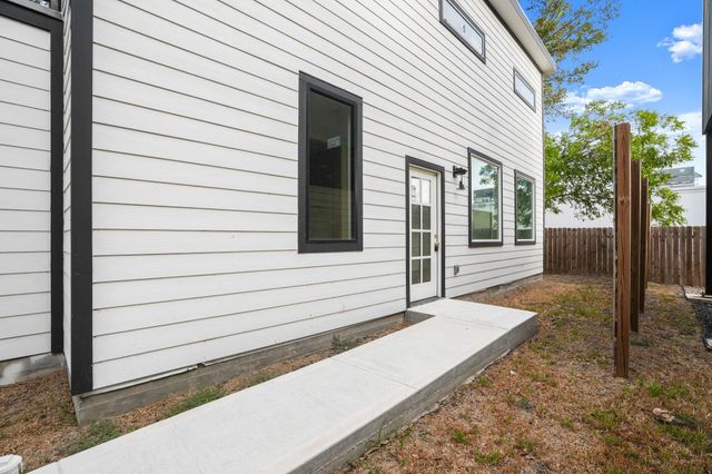 1706 Redd ST 2, Austin, TX 78745