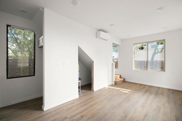 1706 Redd ST 2, Austin, TX 78745