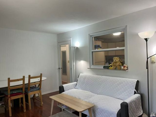 382 Great Rd b303, Acton, MA 01720