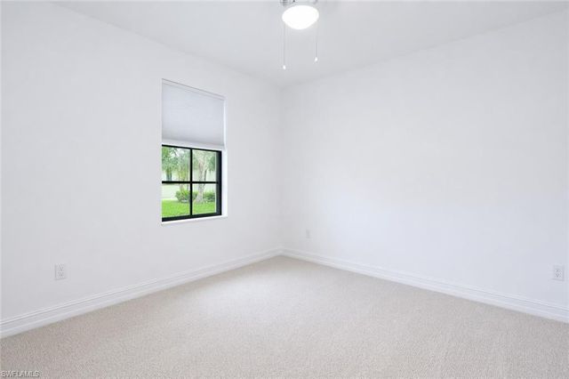 7320 Rockefeller DR, Naples, FL 34119